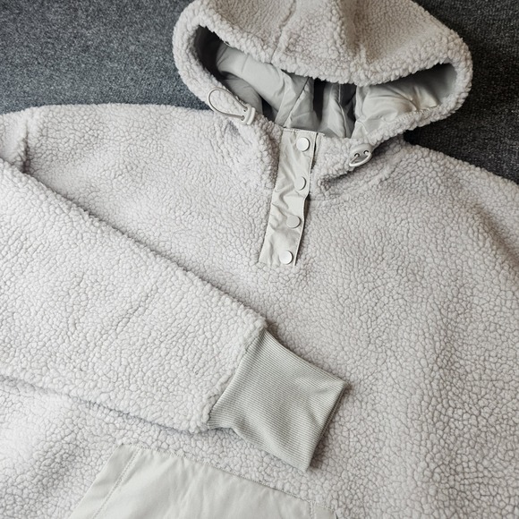 Amazon Tops - NWT Amazon Essentials Wimens Teddy Fleece Pullover Hoodie Sherpa Size XL‎ Beige